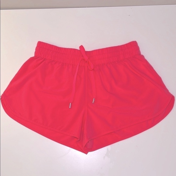 Tna Aritzia Activewear Shorts Pink Size Small 2.5" Inseam - Picture 2 of 6